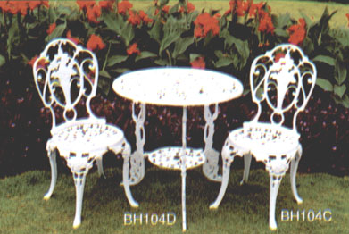 Bh104.jpg (43957 bytes)
