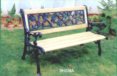 Bh228a.jpg (39350 bytes)
